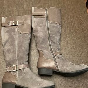 Faux Suede Knee Boots w/ Side Zippers and Buckles  in taupe/gray Size 11